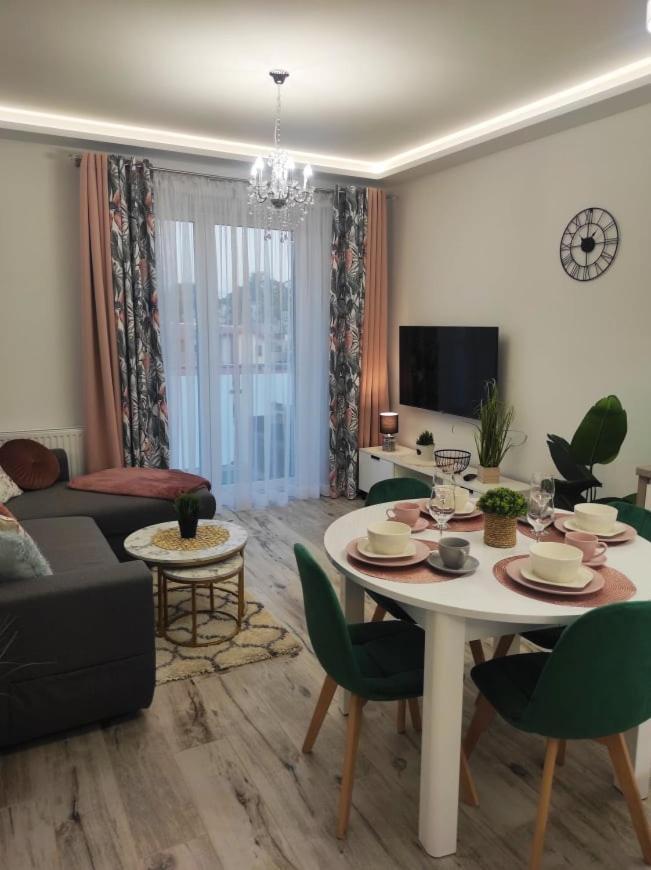 Sun River Apartament Iława Eksteriør bilde