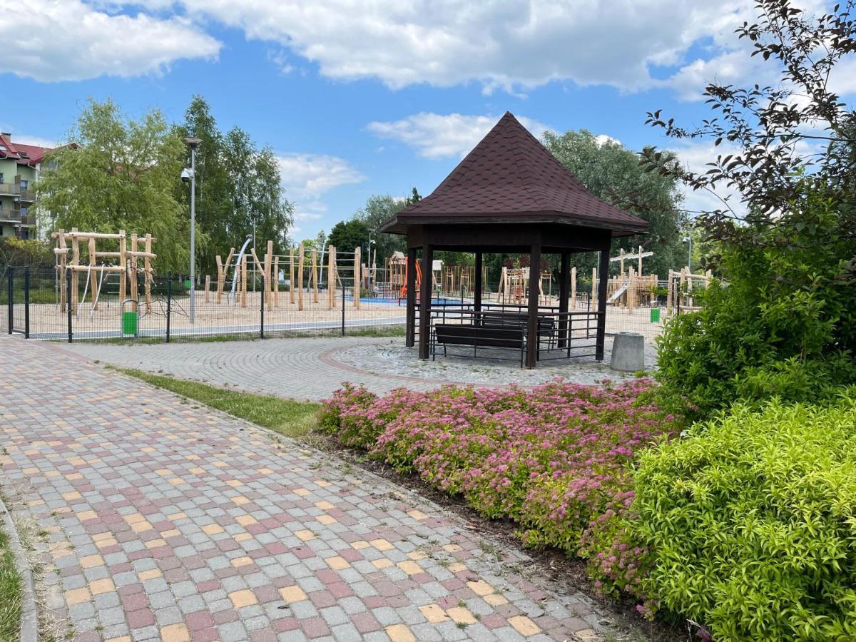 Sun River Apartament Iława Eksteriør bilde
